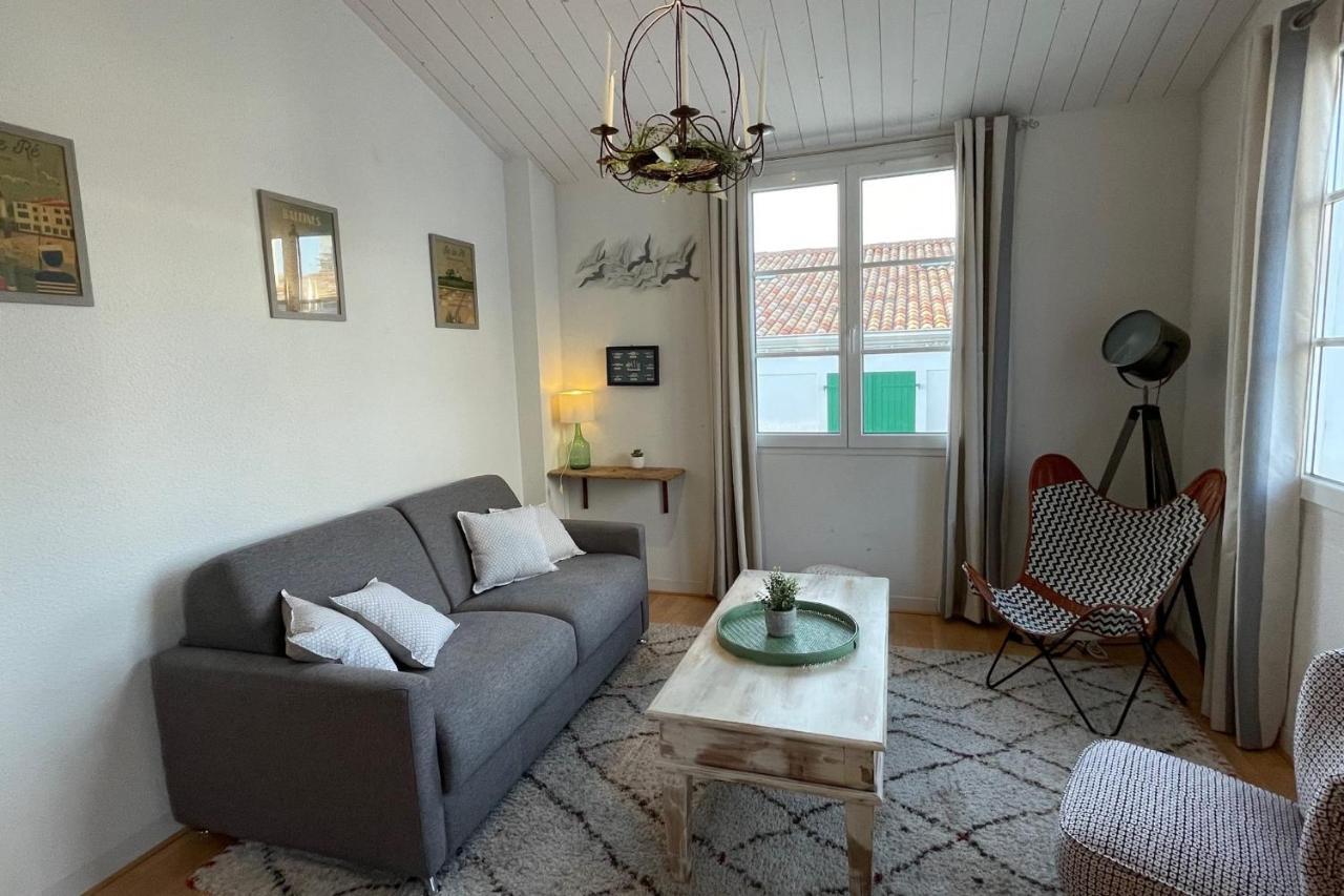 Very Bright Nest With Terrace In The Village La Flotte Exterior photo