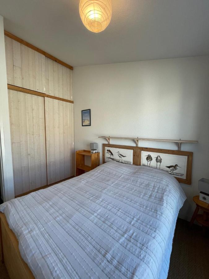 Very Bright Nest With Terrace In The Village La Flotte Exterior photo